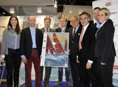 Übergabe des Veranstaltungsplakates an die Messe Düsseldorf - v.li.n.re. Anne Stadtfeld, Dierk Faust, Goetz-Ulf Jungmichel, Sebastian Amend, Werner Dornscheidt, Bernd Saxe, Jens Kath, Ann-Birgitta Kolberg - Foto: Marina Könitzer